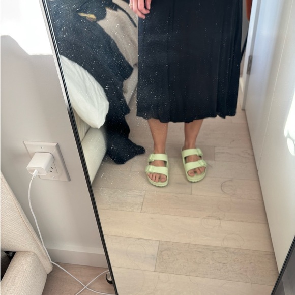 (Last call) Cami NYC Lace Silk Dress - Picture 7 of 10